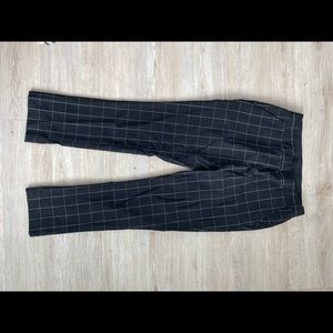 Black and white pattern dress pants size 2